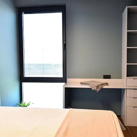 Soho 34 *